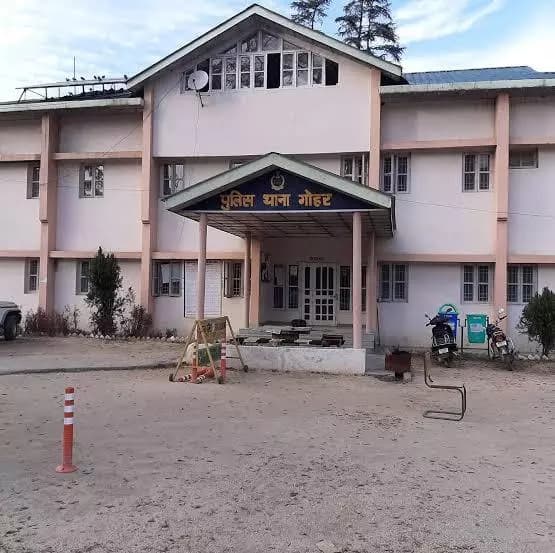 चच्योट: गोहर में पंचायत चौकीदार ने कीटनाशक निगलकर आत्महत्या का प्रयास किया