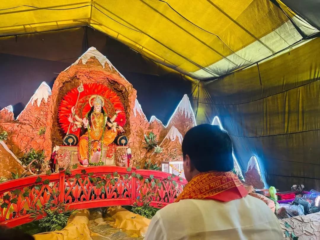 भंडारा: आमदार नाना पटोले यांचे मोहाडीत दुर्गा मातेचे दर्शन आणि प्रार्थना