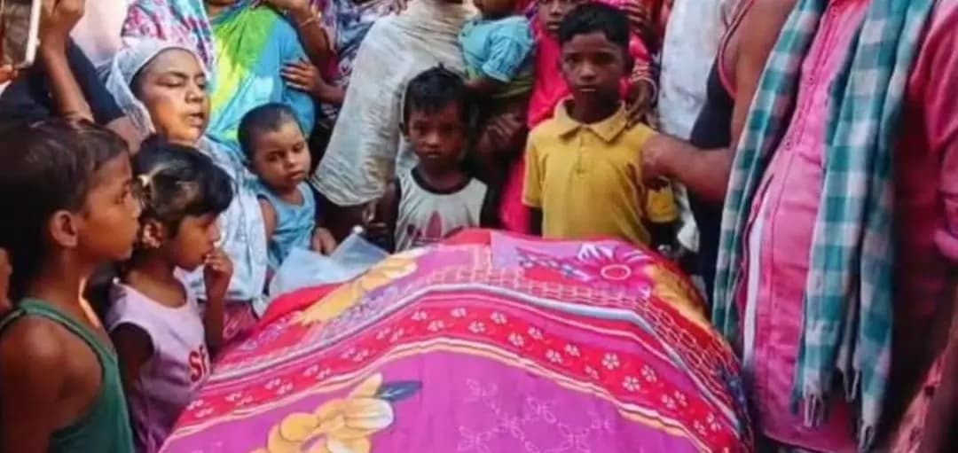ফরাক্কা: মুম্বাইয়ে বিদ্যুৎস্পৃষ্ট হয়ে ফরাক্কার পরিযায়ী শ্রমিক সেতাবুলের মৃ,ত্যু, মৃতদেহ বাড়িতে ফিরে এল