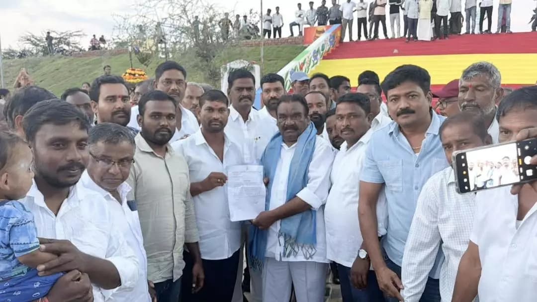 మోత్కూర్: మోత్కూర్ పట్టణ యూత్ కాంగ్రెస్ అధ్యక్షుడిగా ఆలకుంట్ల రాజు నియామకం