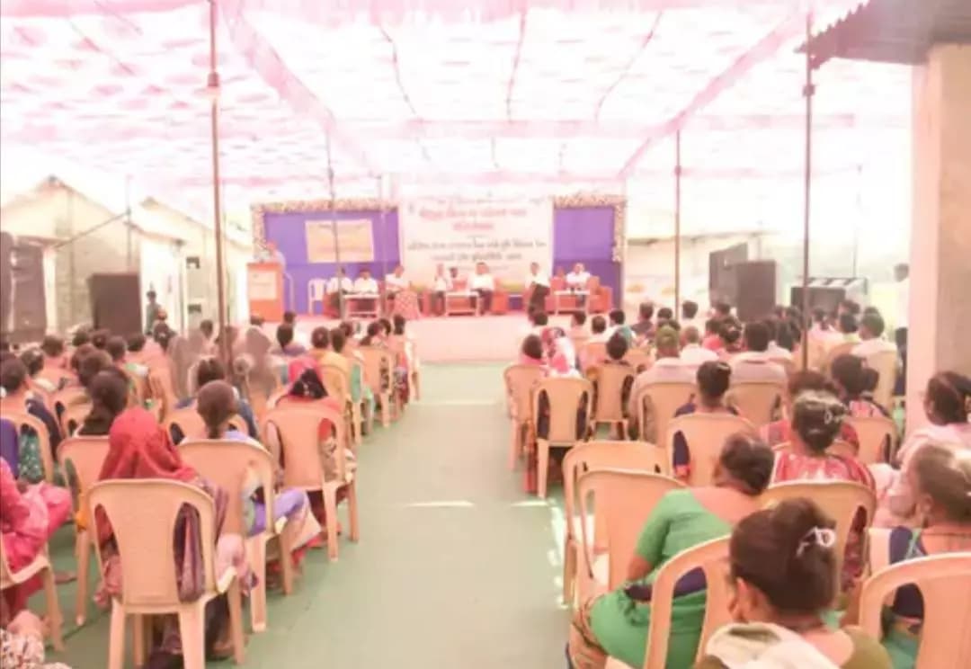 સોનગઢ: તાપીના ડાંગરના ખેડૂતો માટે નવી પદ્ધતિ, ઉત્પાદન ખર્ચ ઘટશે અને પાક રહેશે સુરક્ષિત