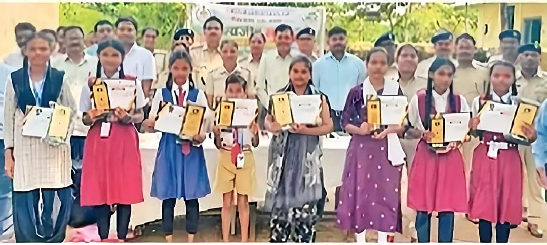 गडचिरोली: चातगावमध्ये वन्यजीव सप्ताहाचा समारोप आणि स्पर्धा बक्षीसवाटप