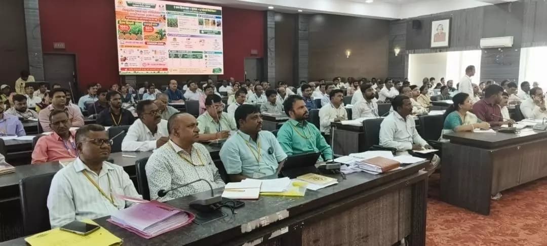 हिंगोली: हिंगोलीत पाणी, चारा व रोजगार हमीसाठी तक्रारीसाठी व्हॉट्सॲप क्रमांक जारी