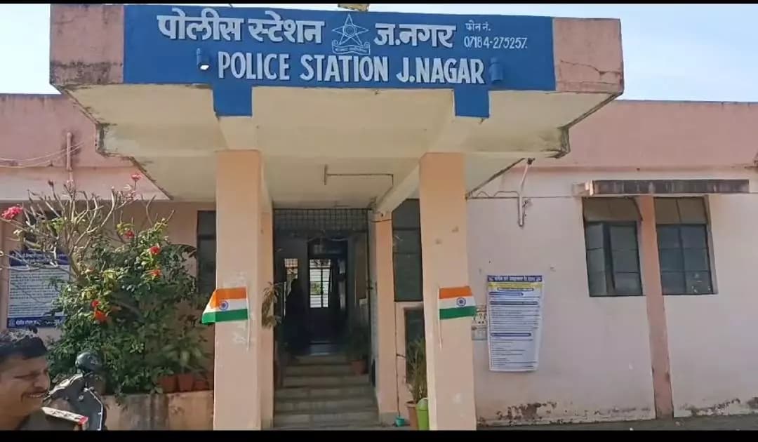 भंडारा: साहुलीत ट्रॅक्टर वादातून दोघांवर मारहाण; तिघांवर गुन्हा दाखल