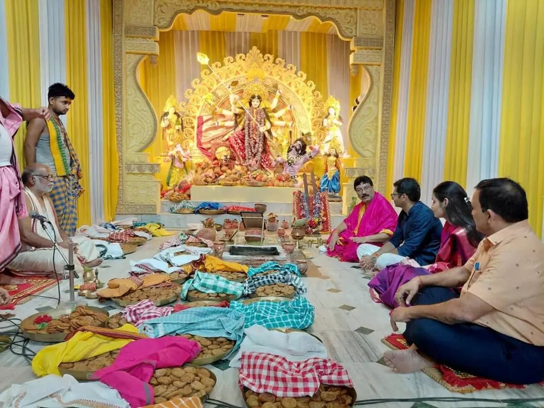 ବିଜେପୁର: ବିଜେପୁରରେ ପାଳିତ ହେଲା 75ତମ ଦୁର୍ଗାପୂଜା ପ୍ଲାଟିନମ୍ ଜୟନ୍ତୀ