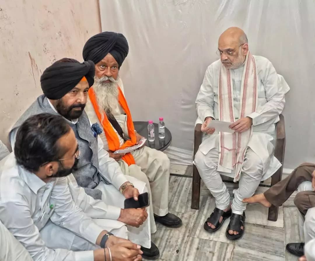 ਮਾਨਸਾ: ਗ੍ਰਹਿ ਮੰਤਰੀ ਅਮਿਤ ਸ਼ਾਹ ਨੇ ਪਰਵਿੰਦਰ ਸਿੰਘ ਝੋਟਾ ਦੇ ਪਿਤਾ ਨਾਲ ਕੀਤੀ ਮੁਲਾਕਾਤ