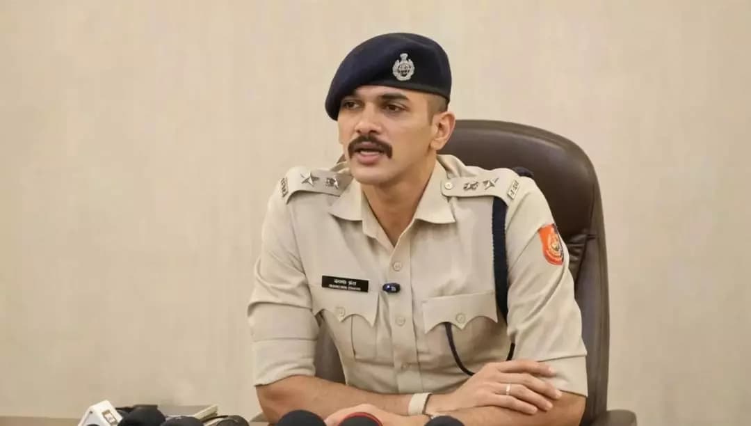 কুমারগঞ্জ: দক্ষিণ দিনাজপুরে গুজব ও সম্প্রীতি নষ্টের অভিযোগে ৩ জন গ্রেপ্তার
