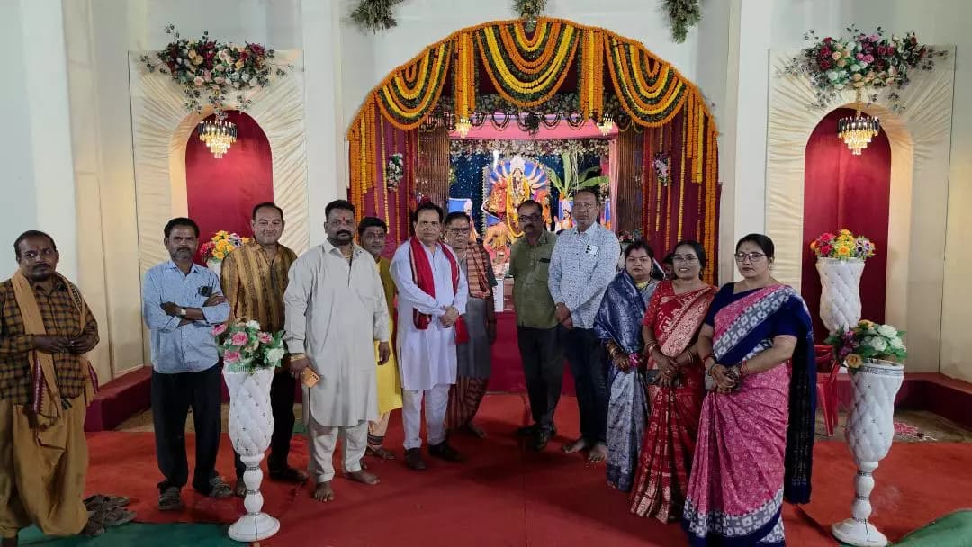 ନୂଆପଡା: ନୂଆପଡାର ସର୍ବପୁରାତନ ଦୁର୍ଗା ପୂଜା: ବଜାରପଡା ପୂଜା ମଣ୍ଡପକୁ ନେଇ ଆୟୋଜକଙ୍କ ପ୍ରତିକ୍ରିୟା