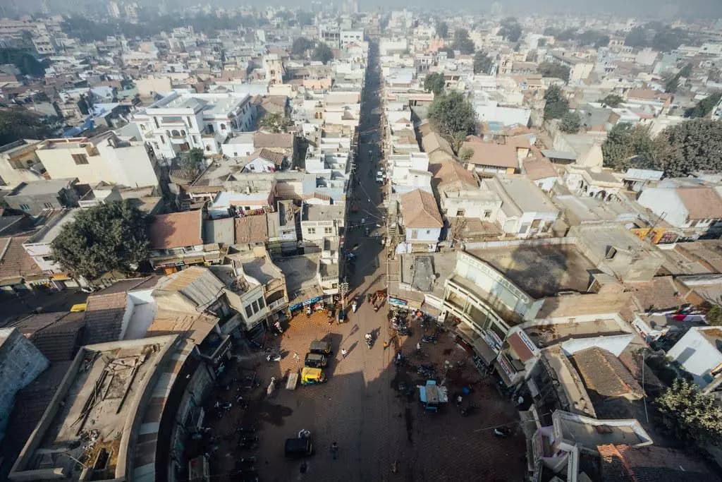 મોરબી શહેર: મોરબીના સુરજબાગમાં મુકાશે જિમના સાધનો: મ્યુનિ. કમિશનરે કરી મુલાકાત