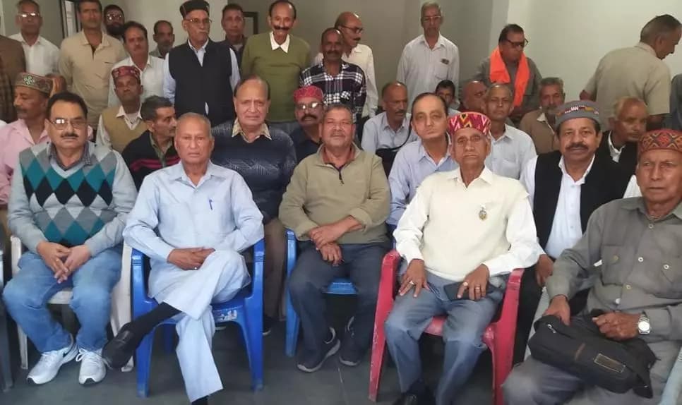 बैजनाथ: हिमाचल पथ परिवहन पेंशनरों ने दी देनदारियों पर सरकार को चेतावनी