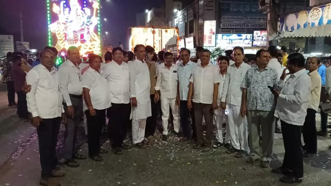 మహబూబాబాద్: మహబూబాబాద్లో ఘనంగా ముగిసిన దుర్గాదేవి నిమజ్జనం