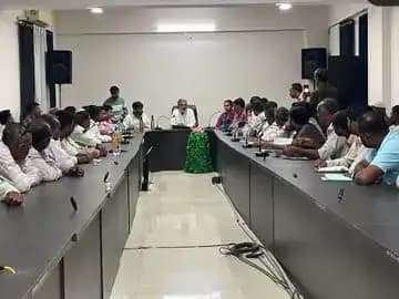 ભાણવડ: ભાણવડમાં વિકાસ કાર્યો અને પ્રશ્નોના ઉકેલ માટે વહીવટી તંત્રની મહત્વની બેઠક
