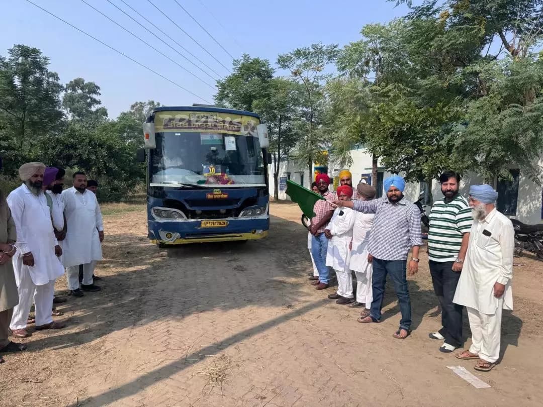 ਖਡੂਰ ਸਾਹਿਬ: ਖਡੂਰ ਸਾਹਿਬ ਤੋਂ ਸੰਗਤ ਤੀਰਥ ਯਾਤਰਾ ਲਈ ਰਵਾਨਾ, ਵਿਧਾਇਕ ਲਾਲਪੁਰਾ ਨੇ ਦਿਖਾਈ ਹਰੀ ਝੰਡੀ