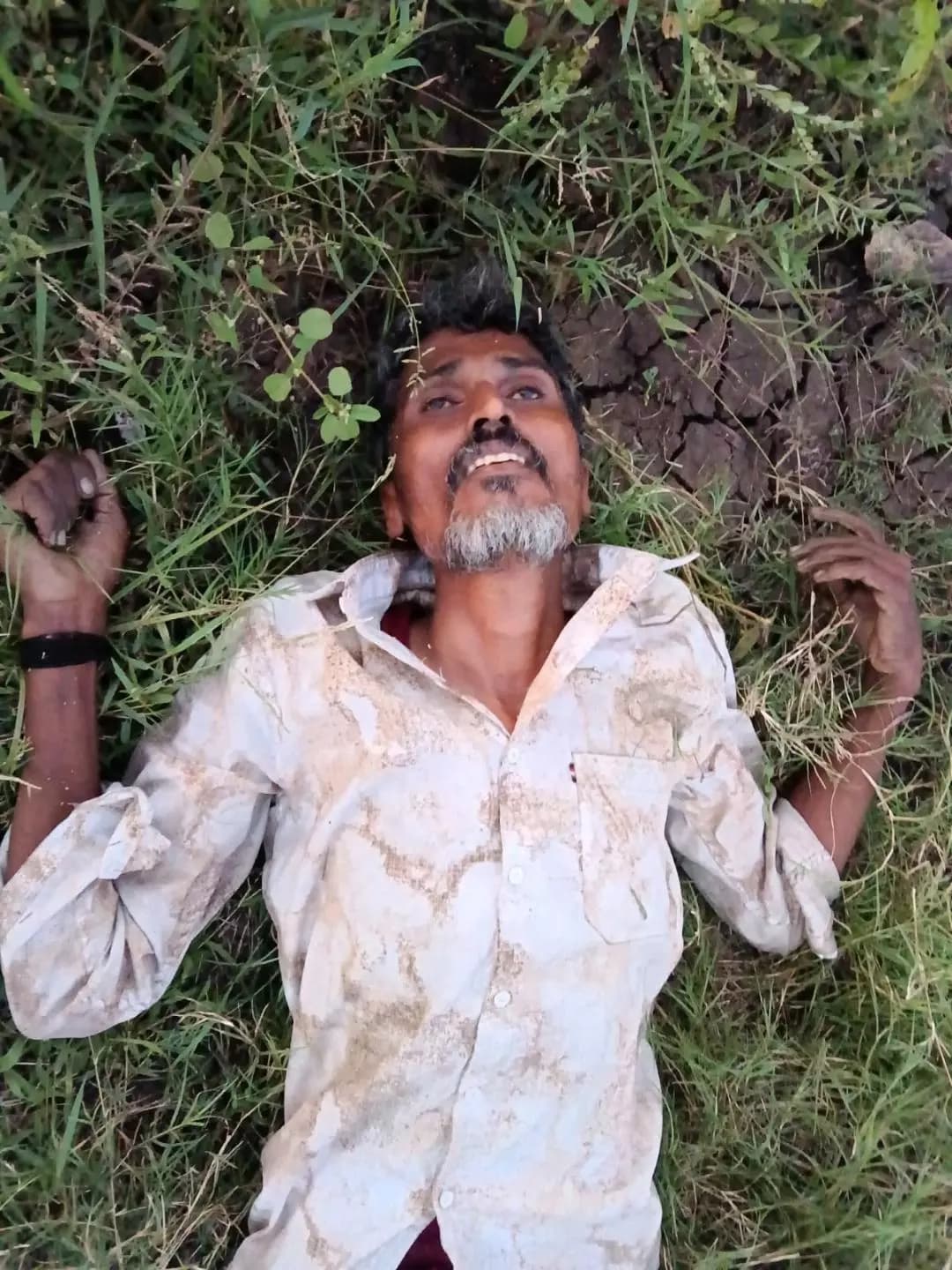 આમોદ: આમોદમાં દિલ્હી-મુંબઈ એક્સપ્રેસવે પાસે અજાણ્યા વ્યક્તિનો મૃતદેહ મળ્યો