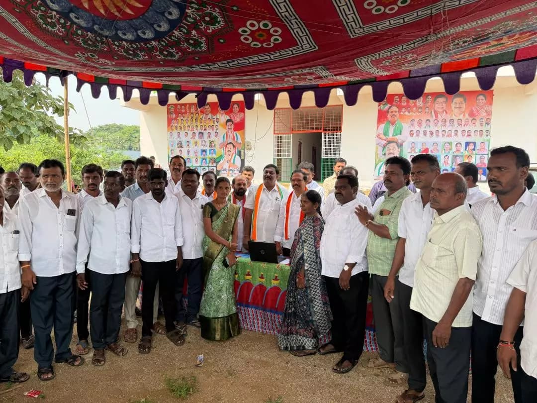 నెల్లికుదురు: నెల్లికుదురులో ఎమ్మెల్సీ హెల్ప్ లైన్ సెంటర్ ప్రారంభం, కొత్త కమిటీల ప్రకటన