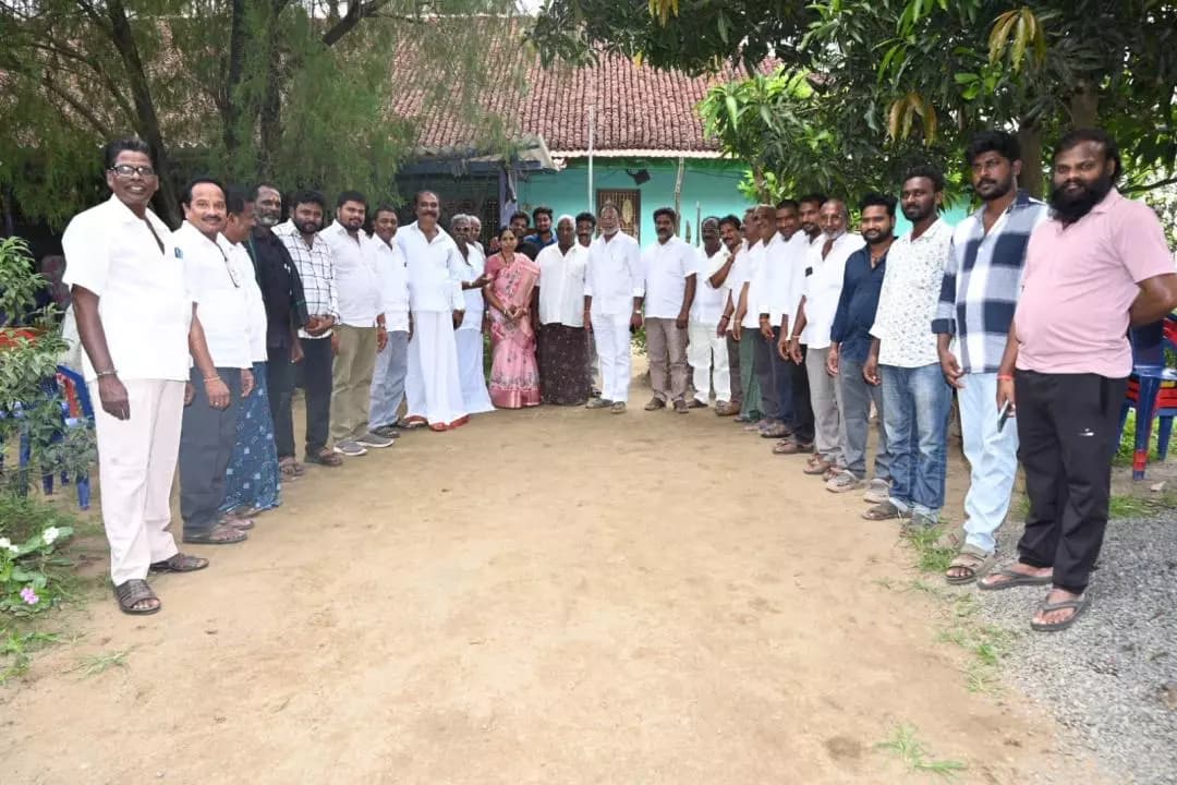 రాజానగరం: సీతానగరం జెడ్పీటీసీ అభ్యర్థిగా శ్రీమతి బత్తుల వెంకటలక్ష్మి నామినేషన్
