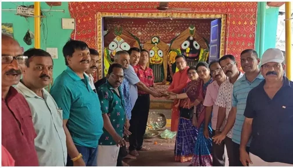 ପାରଳାଖେମୁଣ୍ଡି: ପାରଳାଖେମୁଣ୍ଡି ଶ୍ରୀଜଗନ୍ନାଥ ମନ୍ଦିର ନିର୍ମାଣ ପାଇଁ ବଢ଼ିଲା ସହାୟତାର ହାତ
