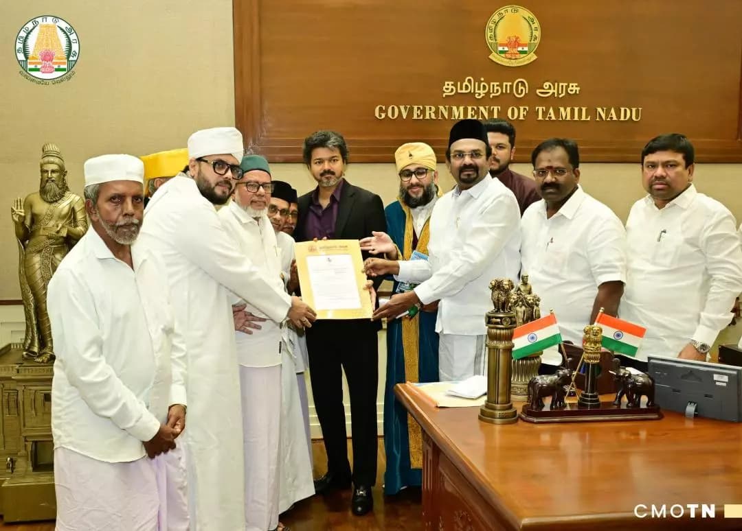 அம்பத்தூர்: நாகூர் தர்கா கந்தூரி விழா: 45 கிலோ சந்தனம் வழங்கிய தமிழ்நாடு அரசு