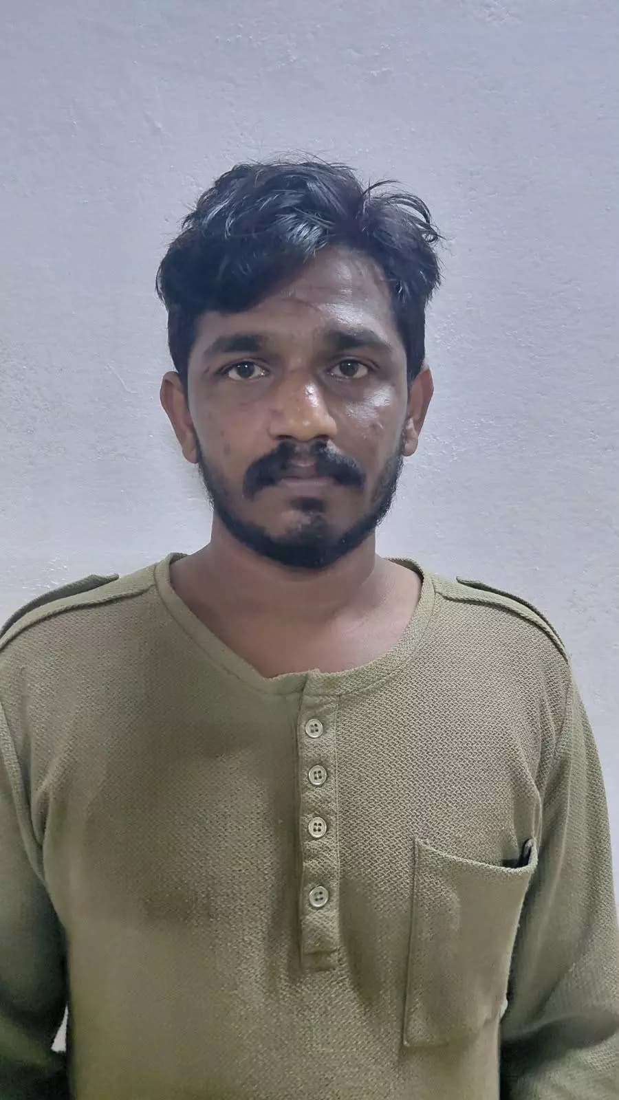 ഒറ്റപ്പാലം: വാടാനാംകുറുശ്ശിയിൽ കഞ്ചാവ് വിൽപ്പന തടയാൻ ശ്രമിച്ചവർക്ക് കുത്തേറ്റു; 3 പേർ അറസ്റ്റിൽ