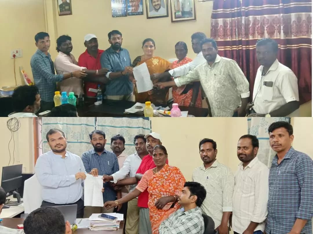మహబూబాబాద్: మున్సిపల్ కార్మికుల నిరసన: పరిష్కరించాలని అధికారులకు మెమోరాండం