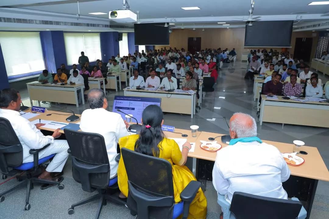 జగిత్యాల: జగిత్యాలలో ఎల్నినో పరిస్థితులపై మంత్రి అడ్లూరి లక్ష్మణ్ కుమార్ సమీక్ష
