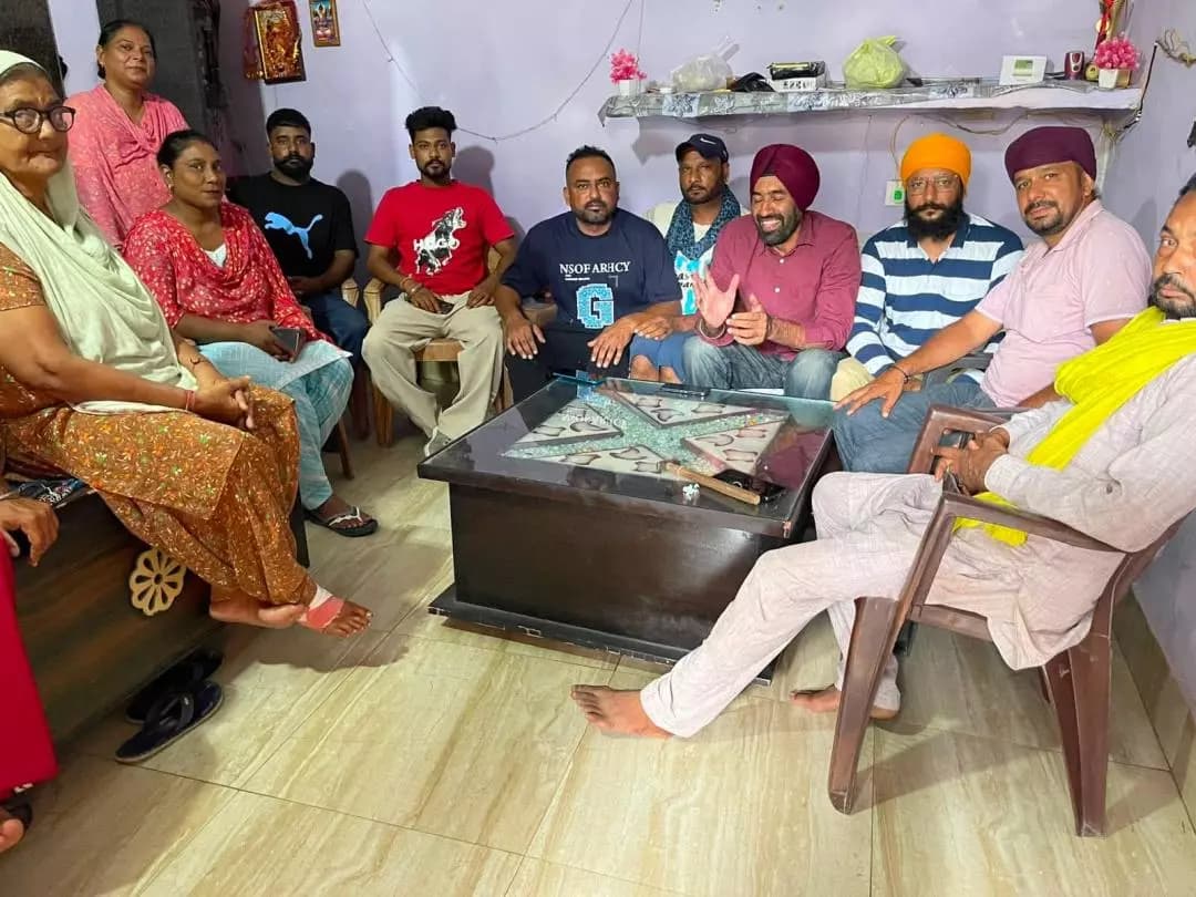 ਨਕੋਦਰ: ਨਕੋਦਰ ਦੇ ਪਿੰਡ ਤਲਵਣ 'ਚ 'ਆਪ' ਦੀ ਵਿਸ਼ੇਸ਼ ਮੀਟਿੰਗ, ਚੋਣਾਂ ਦੀਆਂ ਤਿਆਰੀਆਂ ਤੇ ਚਰਚਾ