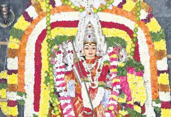 சேலம்: கச்சுப்பள்ளி செல்லாண்டி அம்மன் கோவில் திருவிழா தொடங்கியது