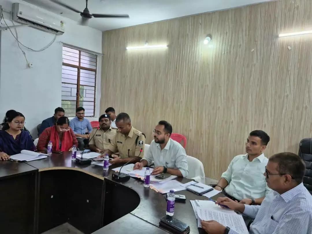 सोनपुर: सोनपुर मेला-2026 की तैयारियों को लेकर जिला पदाधिकारी और पुलिस अधीक्षक की महत्वपूर्ण समीक्षा बैठक