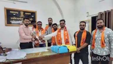 वरोरा: वरोरा येथे रुजू झालेले नवनिर्वाचित उपविभागीय अधिकारी यांचे मनसेतर्फे भेट देऊन केले स्वागत