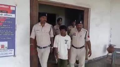 बगीचा: बगीचा थाना के चौकी पण्ड्रापाठ पुलिस ने नाबालिग बालिका का अपहरण कर जबरन दुष्कर्म करने वाले आरोपी को किया गिरफ्तार
