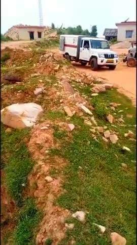 बारा: परवेजाबाद पहाड़ी पर खनन विभाग के रोक के बावजूद ब्लास्टिंग नहीं रुक रही, वीडियो हो रहा वायरल