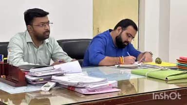 वरोरा: वरोरा येथे उपविभागीय अधिकारी कार्यालयात रेल्वेच्या विविध समस्या संदर्भात आ. देवतळे यांच्या उपस्थिती बैठक