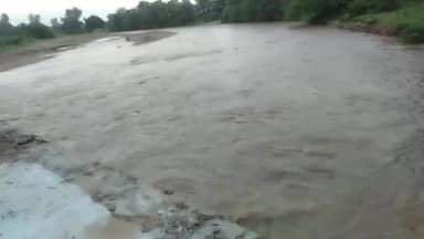 Dungarli ki naddi ifuaan pe h....
#naddi