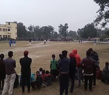 जंदाहा: जंदाहा प्रखंड के रोहुआ (रोहुआ हाई स्कूल) में शहिद सरदार भगत सिंह क्रिकेट टूर्नामेंट का आयोजन l@ujawal#024