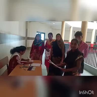 बुरहानपुर: जिला चिकित्सालय में नसबंदी के लिए हो रहा है महिलाओं का रजिस्ट्रेशन #नसबंदी_शिविर