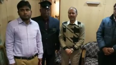 नरकटियागंज: नरकटियागंज में प्रधान मुख्य अभियंता डीके राल ने की प्रेस वार्ता, कहा बढ़ेगी ट्रेनों की रफ्तार #रेलवे #मुख्य_अभियंता