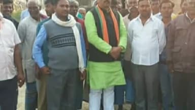 रघुनाथपुर: रघुनाथपुर के भाजपा नेता मनोज कुमार सिंह ने प्रखंड के कई गांवों का किया गया दौरा #भाजपा_नेता