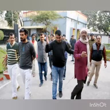 मुशहरी: बीआरए बिहार विश्वविद्यालय के कुलपति आवास पर हुआ बवाल, कुलपति से मिलने ना देने पर भड़के छात्रनेता #कुलपति #छात्रनेता