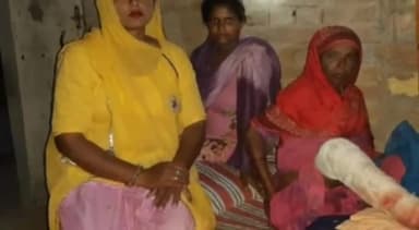 गंगानगर: #कालियां। ग्राम पंचायत कालिया की आजीविका कविता ने करवाया एक विधवा व लाचार महिला का उपचार।गांव के लोगों ने की सराहना