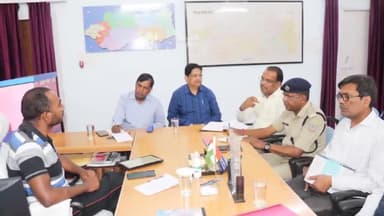 सिमडेगा: कोरोना वायरस को लेकर ज़िले में हाई अलर्ट, उपायुक्त ने बैठक कर दिए निर्देश #कोरोना_वायरस #हाई_अलर्ट