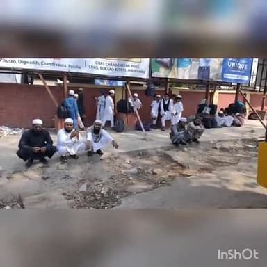 सहार: जनता कर्फ्यू के दौरान सहार प्रखंड बस स्टैंड पर बैठे यात्रियों को नहीं मिल रही बस, यात्री परेशान #जनता_कर्फ्यू #रोडवेज़