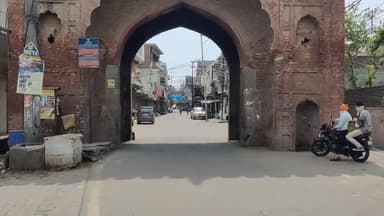 पानीपत: #lockdownpanipat
#jantacurfew
पानीपत के सलार गंज गेट पर दिखा कर्फ्यू जैसा माहौल