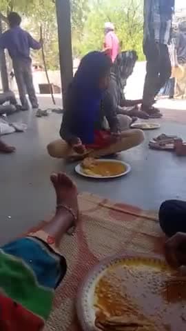 अजमेर: 15लोग फंसे है अजमेर में हम लोग को निकले@#@@#abki जमेर
