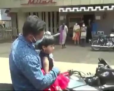 सुपौल: मां की ममता और बेबसी
#coronaduty