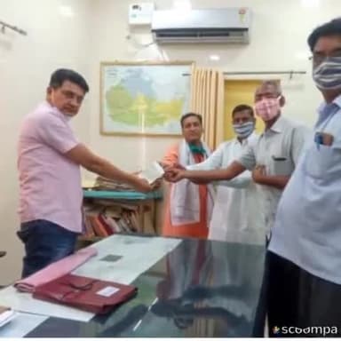 चाकसू: दुग्ध उत्पादक सहकारी समिति चंद्रकला ने प्रधानमंत्री केयर फंड के लिए एसडीएम चाकसू को सौंपा ₹11,100 का चेक #पीएम_केयर_फंड