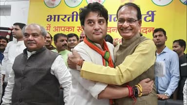 हुज़ूर: शिवराज के मंत्रिमंडल का विस्तार सिंधिया खेमे के दो मंत्री बने #Shivrajsinghchouchan #mpgovernment