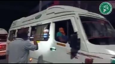 जौनपुर: आंध्र प्रदेश के कुर्नूल में हैदराबाद के 41#जमात के
लोग #लॉकडाउन में फसे हुए थे।
