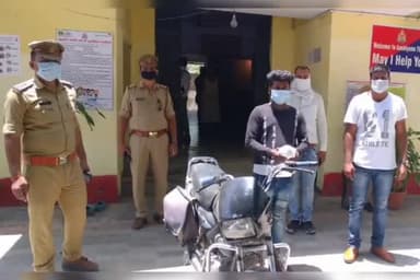 चोरी की बाइक सहित गांजा बेचने जा आरोपी गिरफ्तार।
#आशियाना#