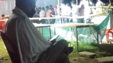 इटवा: भवानी गंज थाने में तैनात एसआई पर लगा डॉक्टर और मीडियाकर्मी से दुर्व्यवहार करने का आरोप #दुर्व्यवहार #डॉक्टर