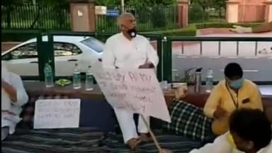 दरियागंज: आप सांसद संजय सिंह को दिल्ली पुलिस ने किया गिरफ्तार, राजघाट में दे रहे थे धरना #आप #सांसद_संजय_सिंह
